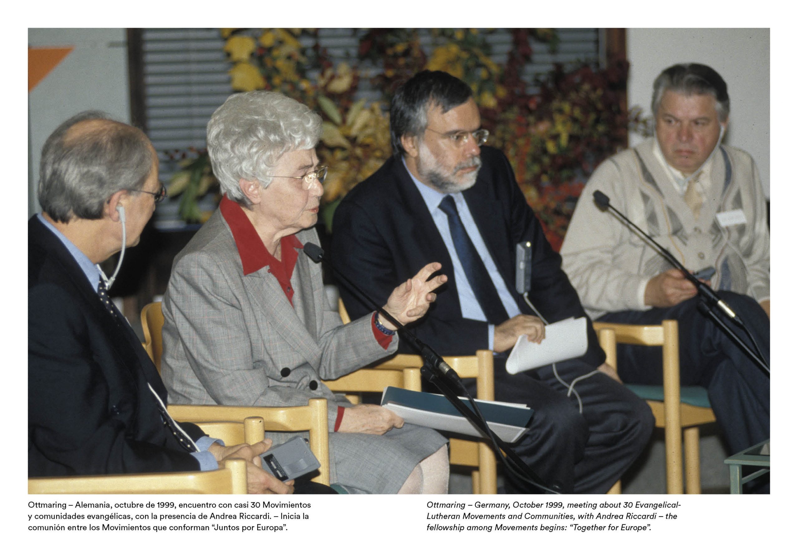 031219_Lubich_Album_DialogoEcumenico_36-37ES