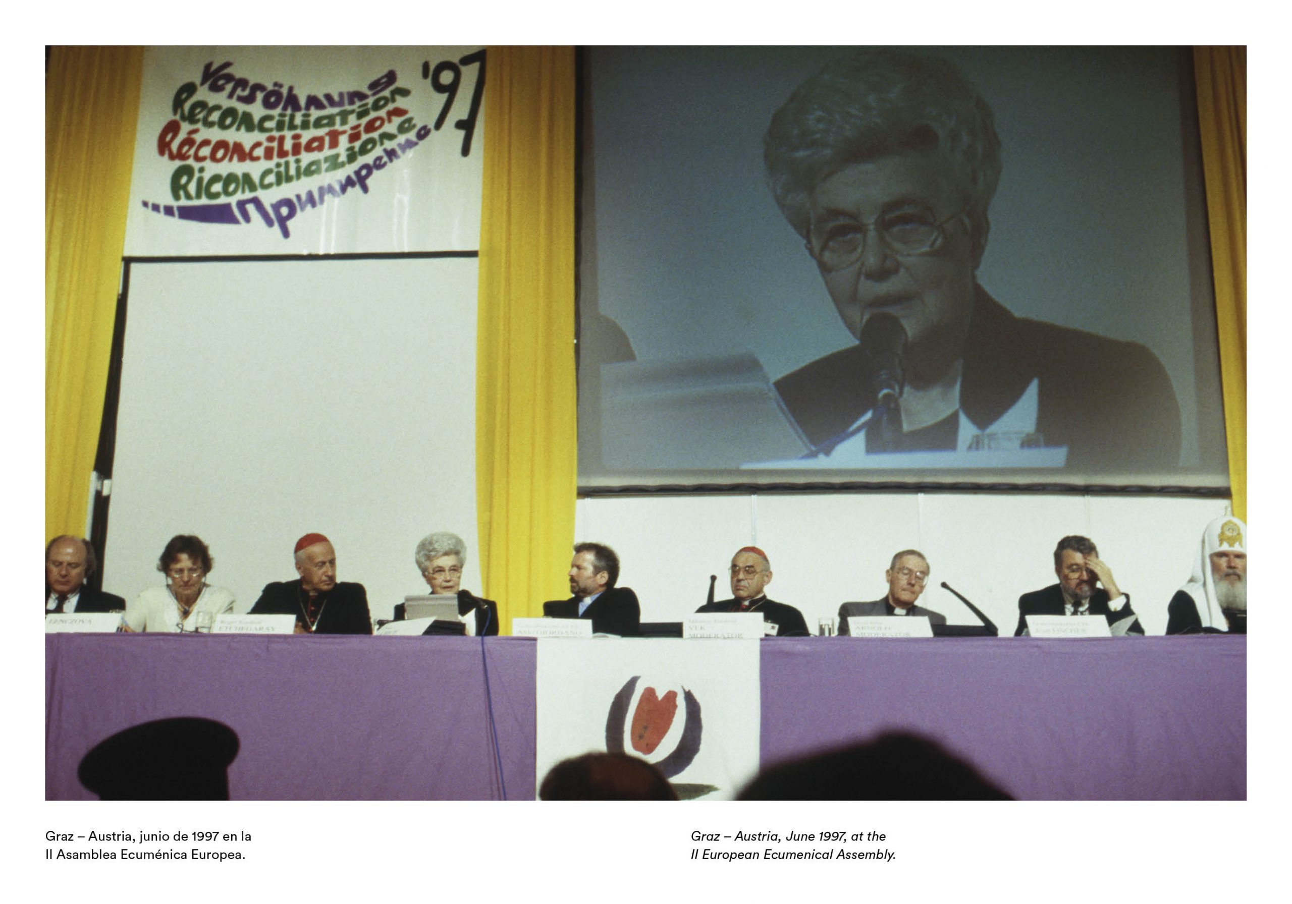 031219_Lubich_Album_DialogoEcumenico_42-43ES