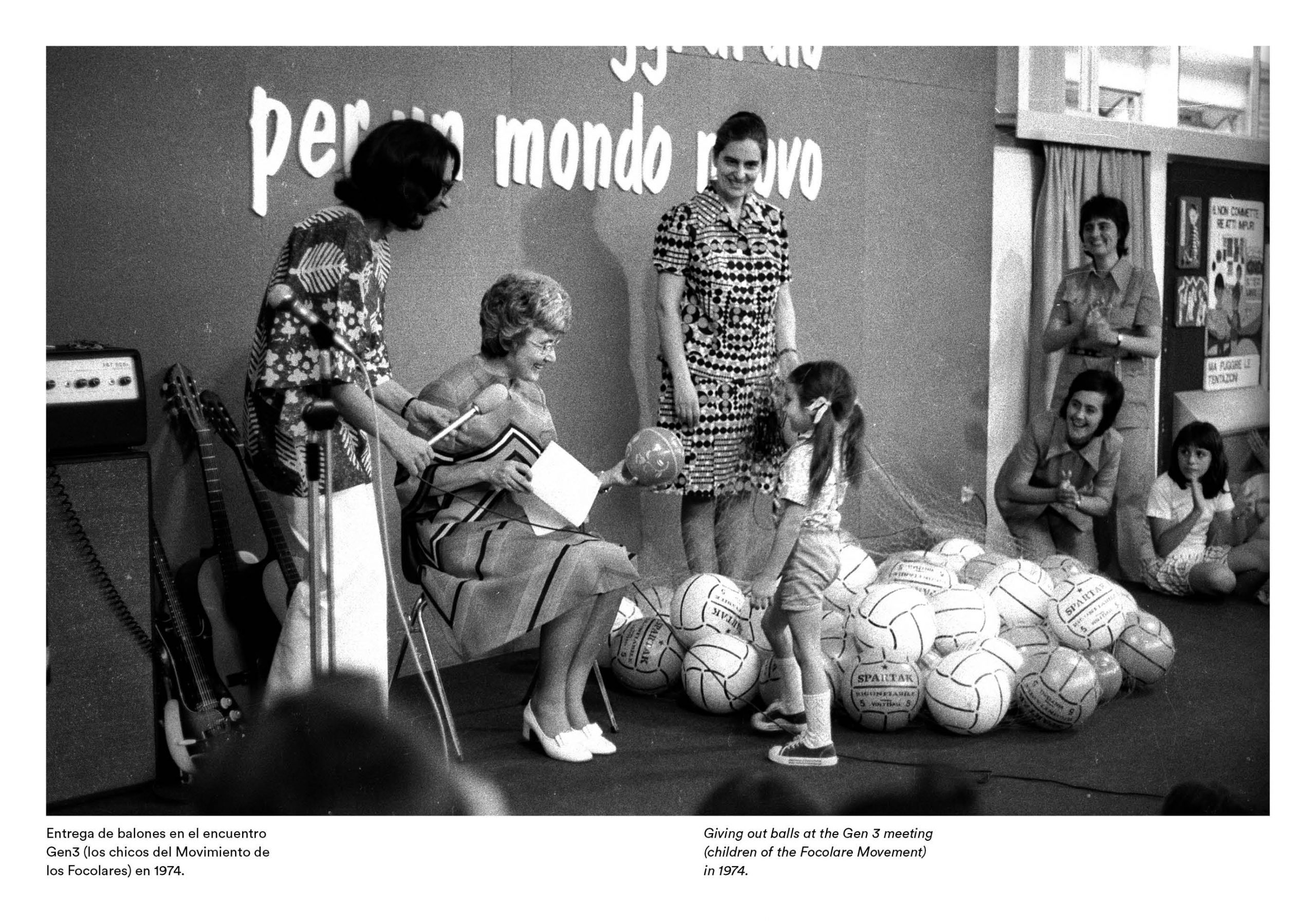 031219_Lubich_Album_NuoveGenerazioni_10-11ES